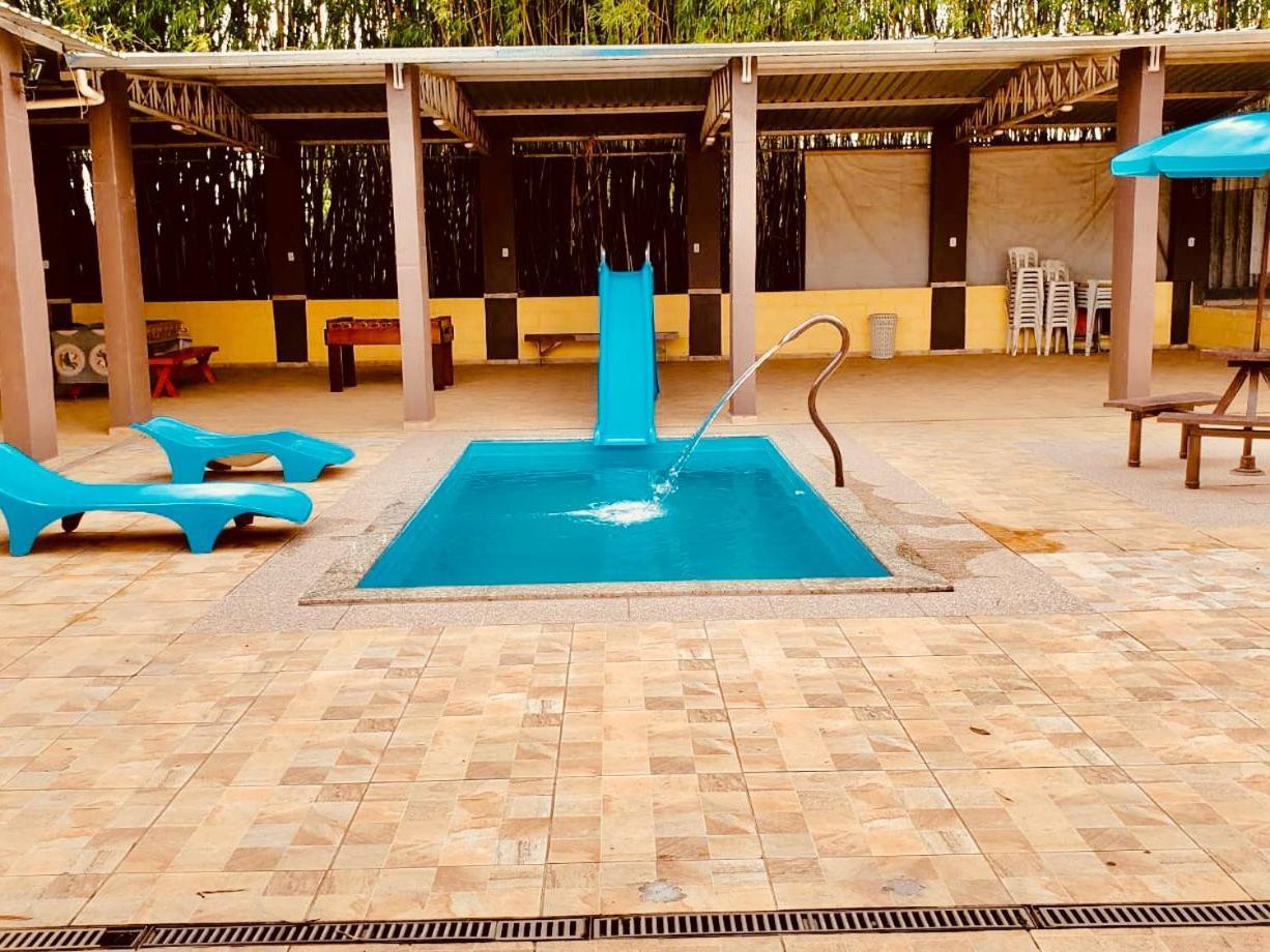 Guaratinguetá Chacara Charmosa Com Piscina, Campo De Futebolヴィラ エクステリア 写真