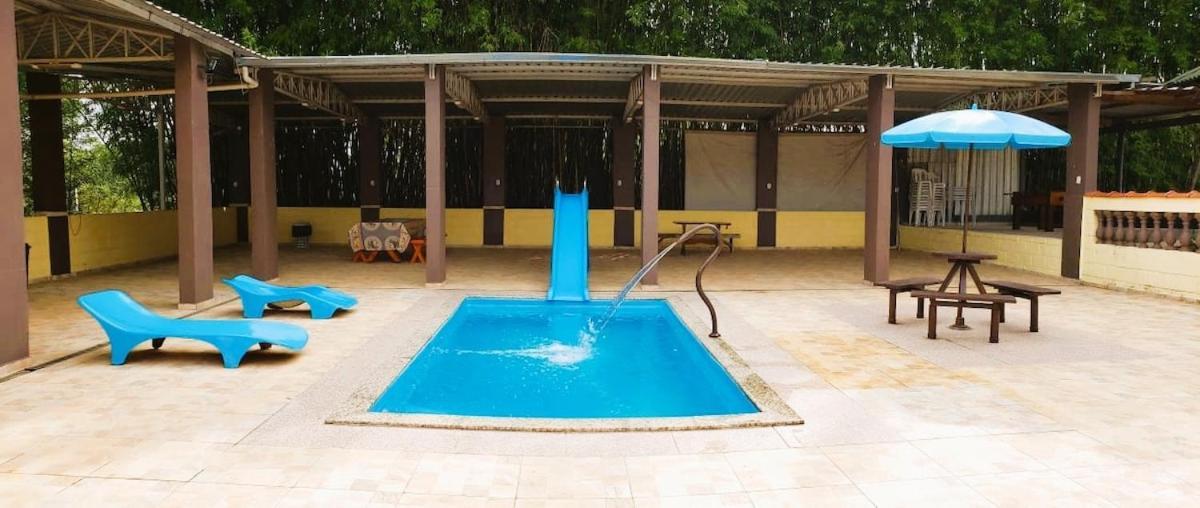 Guaratinguetá Chacara Charmosa Com Piscina, Campo De Futebolヴィラ エクステリア 写真